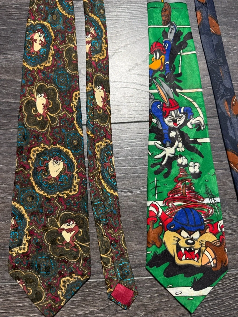 Looney Tunes Mania vintage looney